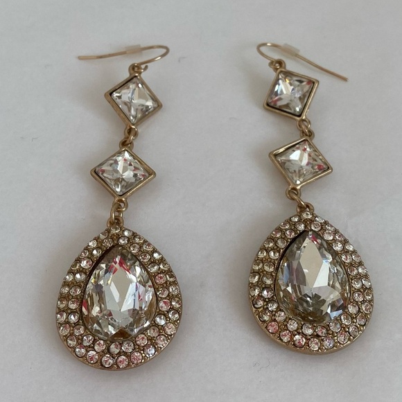 Rhinestone & Gem Drop Earrings New - Picture 2 of 4